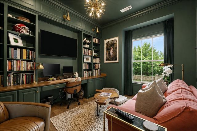 4414 S 86th Place, Bentonville, AR 72713
