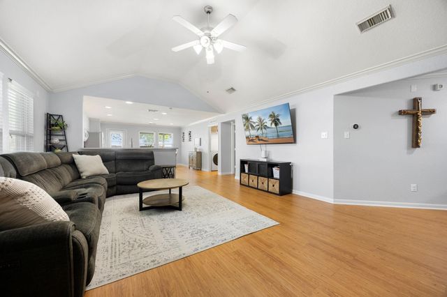 21502 Hawkspur Ridge Street, Richmond, TX 77406