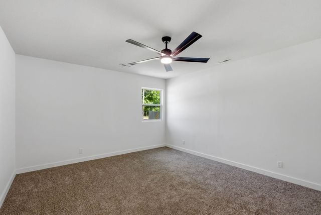 2101 S Bluff, Wichita, KS 67218