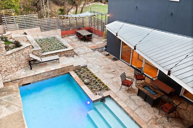 6209 Ledge Mountain DR, Austin, TX 78731