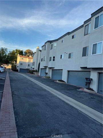 682 E Workman, Covina, CA 91723