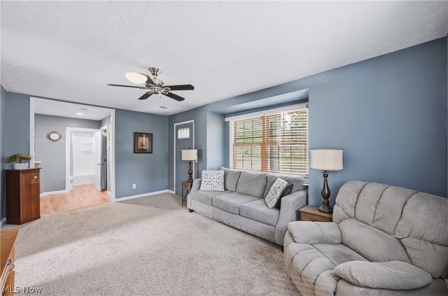 3635 Homewood Avenue, Hubbard, OH 44425