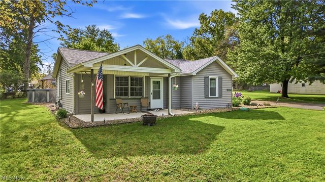 3635 Homewood Avenue, Hubbard, OH 44425