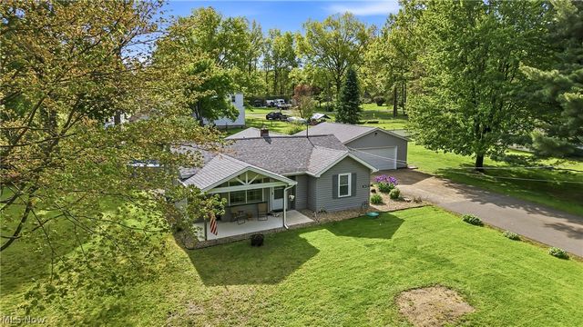 3635 Homewood Avenue, Hubbard, OH 44425