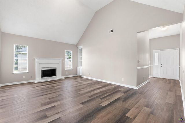 308 Peach Blossom Road, Bonaire, GA 31005