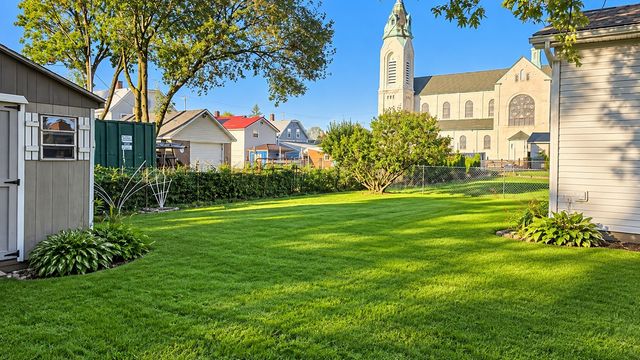 440 E 27TH Street, Erie, PA 16504