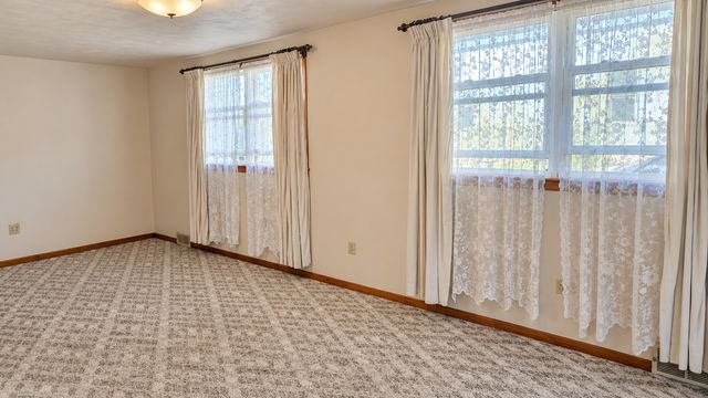 440 E 27TH Street, Erie, PA 16504