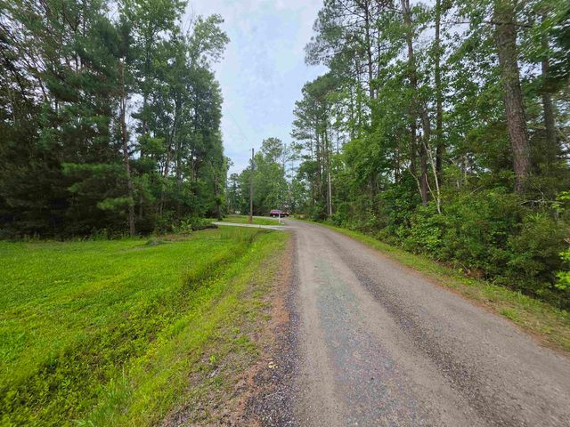 4137 Rose Bud Ln., Myrtle Beach, SC 29588