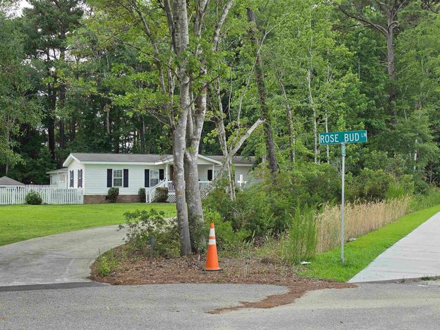 4137 Rose Bud Ln., Myrtle Beach, SC 29588