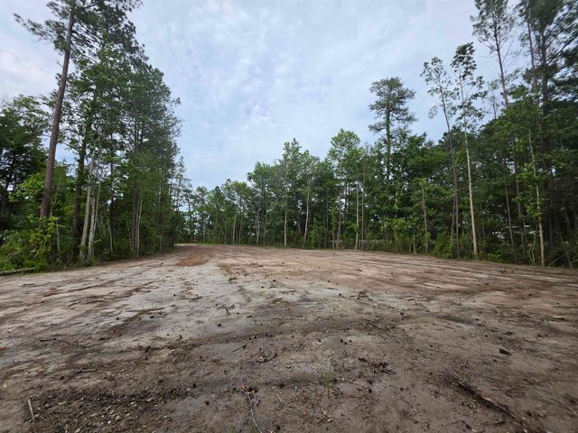 4137 Rose Bud Ln., Myrtle Beach, SC 29588