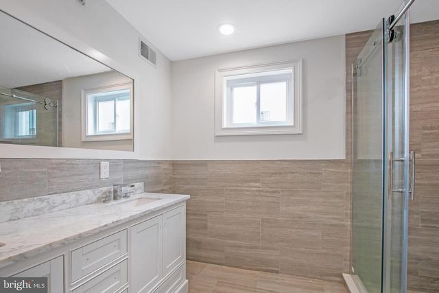 1708 W SEYBERT ST, Philadelphia, PA 19121