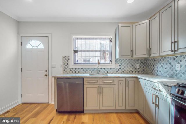 1708 W SEYBERT ST, Philadelphia, PA 19121