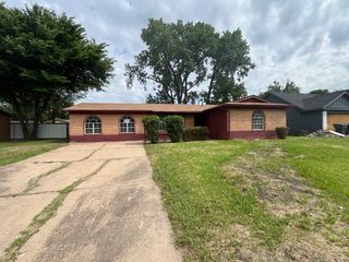 2217 52nd Street, Dallas, TX 75216