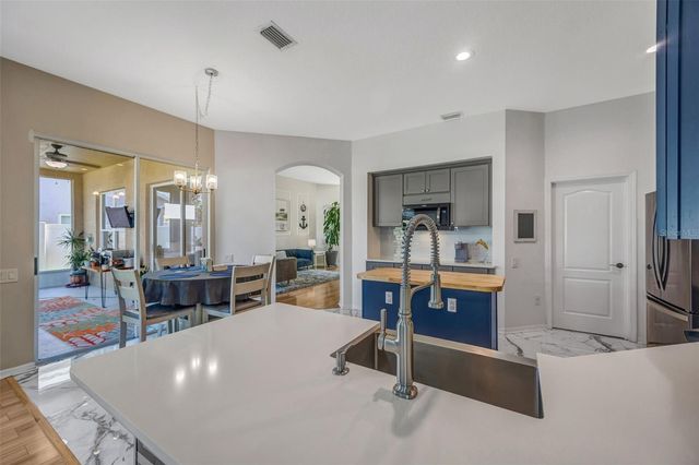 22239 YACHTCLUB TERRACE, Land O Lakes, FL 34639