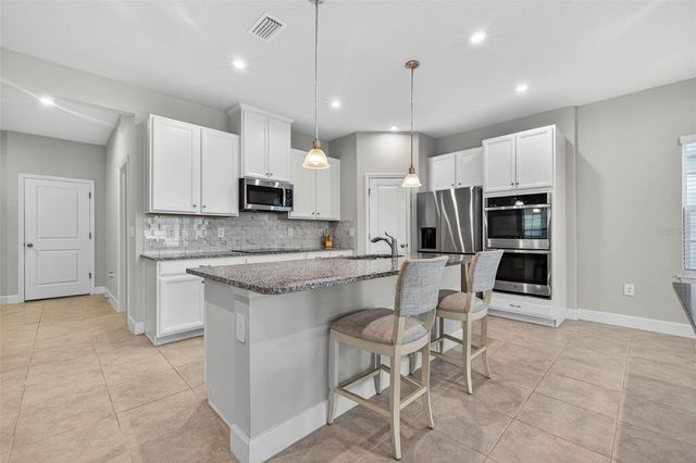 4623 PIPPIN LANE, Bradenton, FL 34211