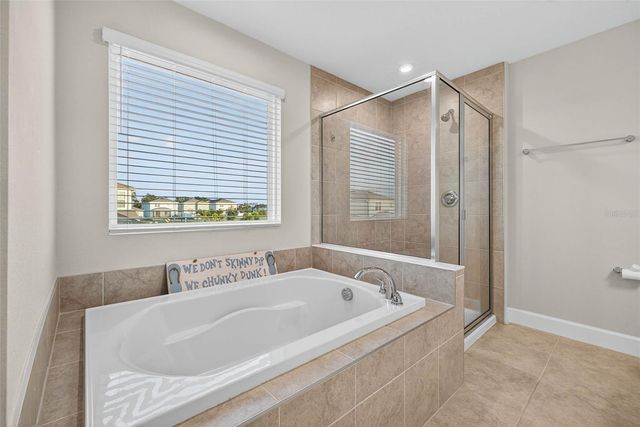 4623 PIPPIN LANE, Bradenton, FL 34211