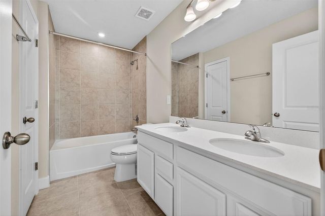 4623 PIPPIN LANE, Bradenton, FL 34211