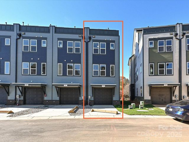 920 Callahan Street EQX1667, Charlotte, NC 28206