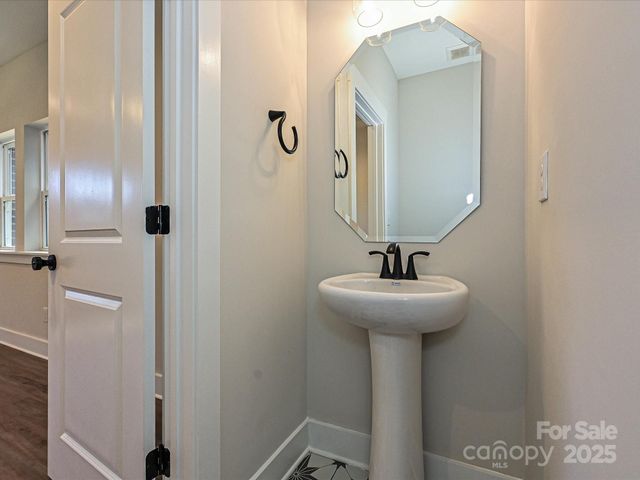 920 Callahan Street EQX1667, Charlotte, NC 28206