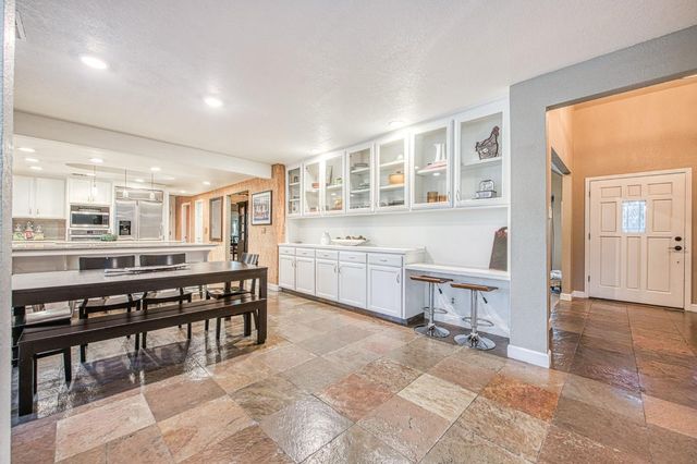 2649 Heritage Avenue, Clovis, CA 93619