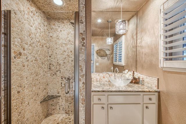 2649 Heritage Avenue, Clovis, CA 93619