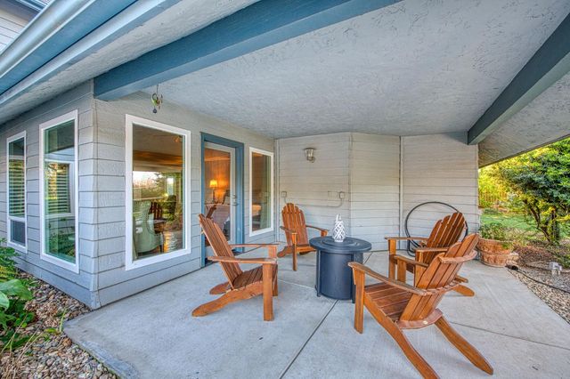 2649 Heritage Avenue, Clovis, CA 93619