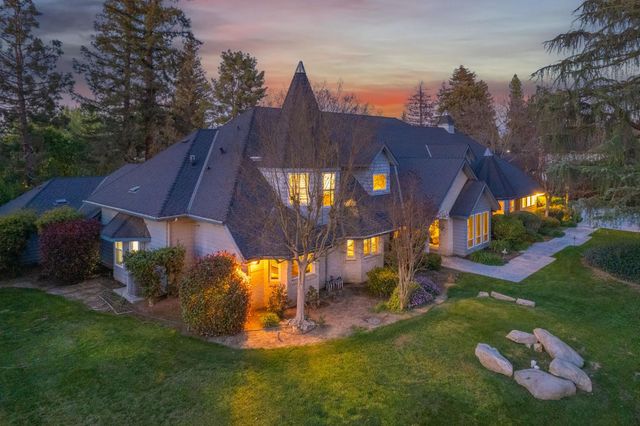 2649 Heritage Avenue, Clovis, CA 93619