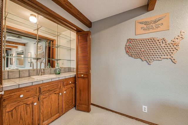 2649 Heritage Avenue, Clovis, CA 93619