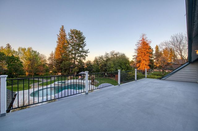 2649 Heritage Avenue, Clovis, CA 93619