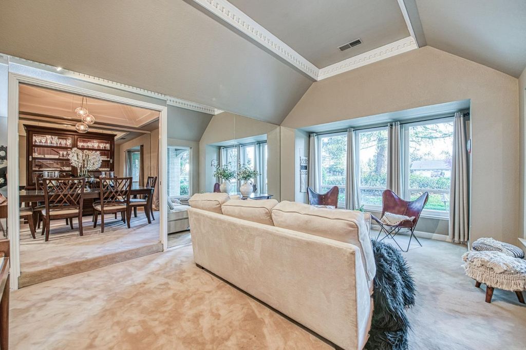 Image 13 of property listing at 2649 Heritage Avenue, Clovis, CA 93619