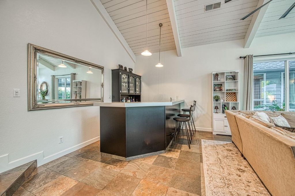 Image 19 of property listing at 2649 Heritage Avenue, Clovis, CA 93619