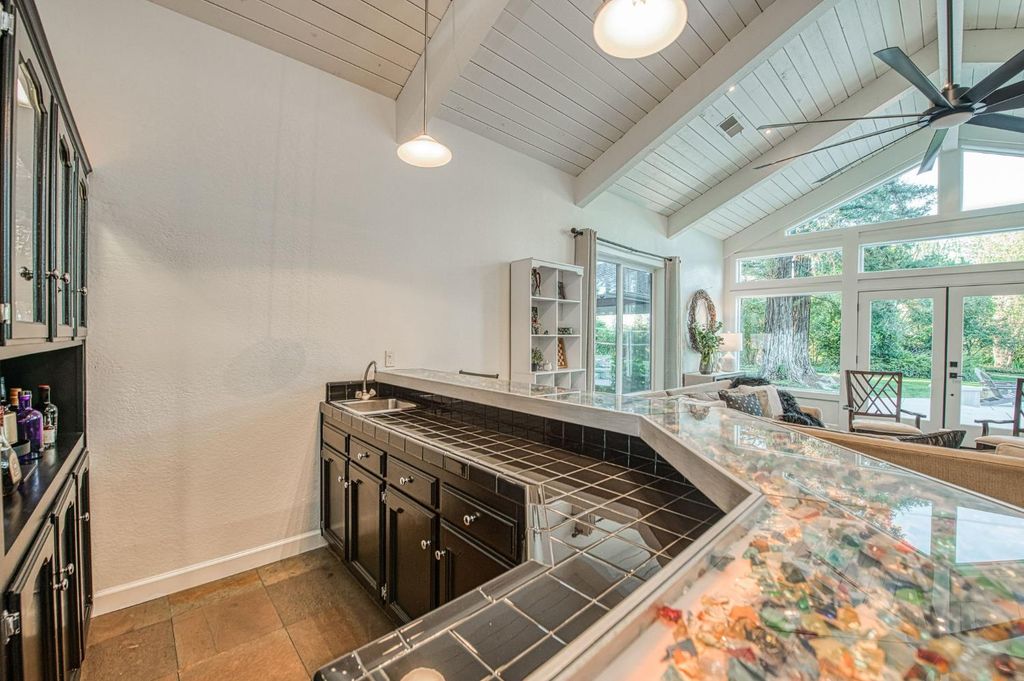 Image 20 of property listing at 2649 Heritage Avenue, Clovis, CA 93619