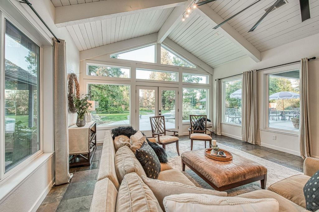 Image 22 of property listing at 2649 Heritage Avenue, Clovis, CA 93619