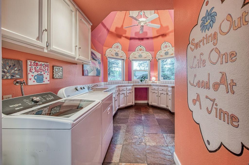 Image 39 of property listing at 2649 Heritage Avenue, Clovis, CA 93619