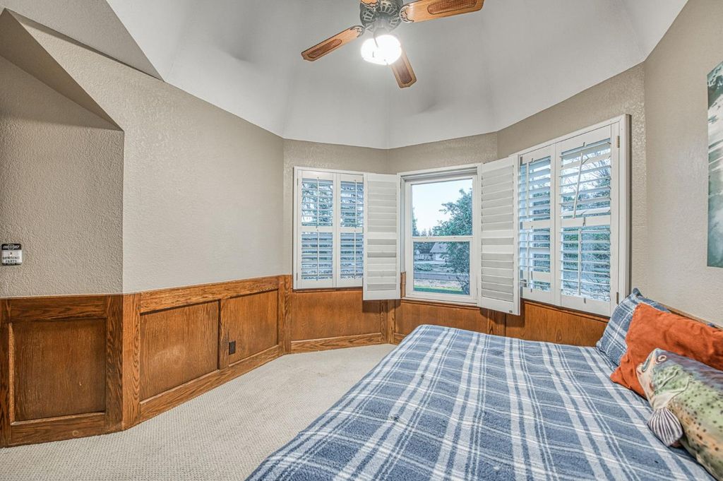 Image 68 of property listing at 2649 Heritage Avenue, Clovis, CA 93619