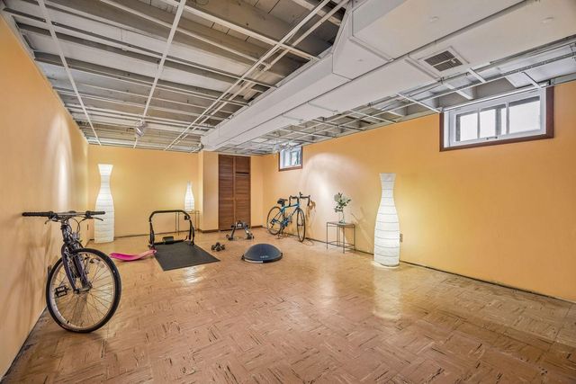 4932 32nd Avenue S, Minneapolis, MN 55417