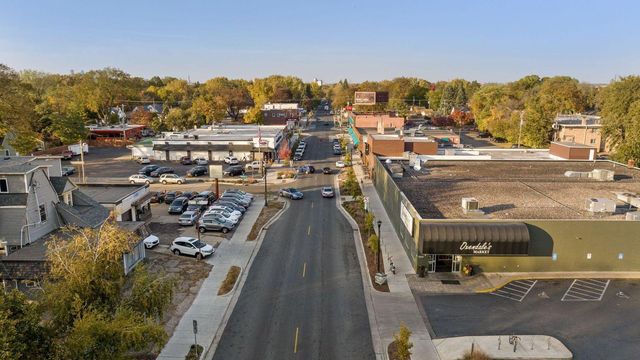 4932 32nd Avenue S, Minneapolis, MN 55417