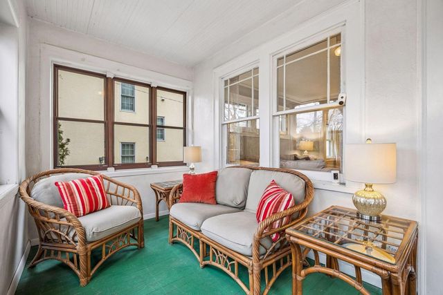 4932 32nd Avenue S, Minneapolis, MN 55417