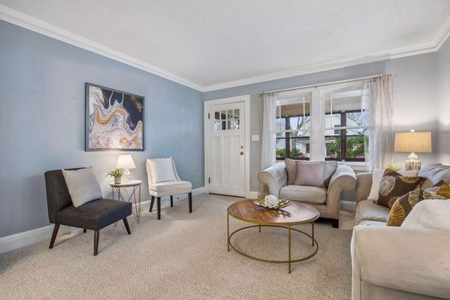 4932 32nd Avenue S, Minneapolis, MN 55417