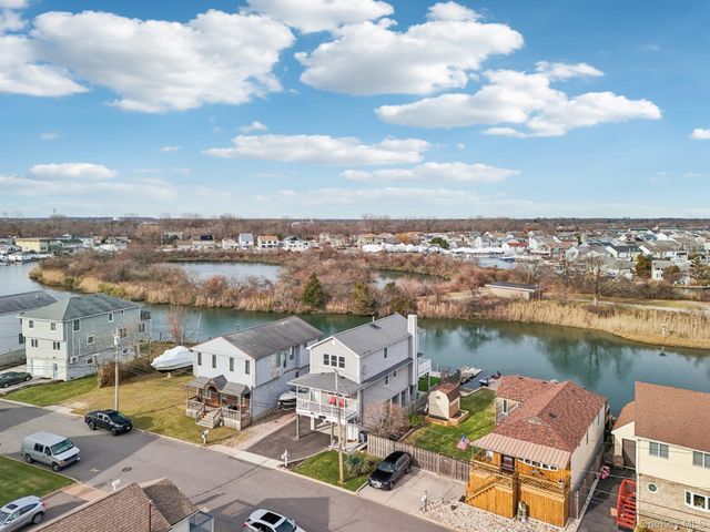 3717 Somerset Drive, Seaford, NY 11783