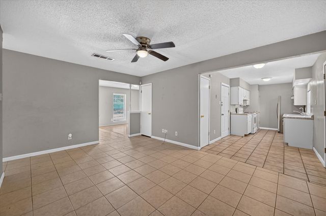 1123 Venus Street, Cedar Hill, TX 75104