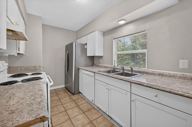 1123 Venus Street, Cedar Hill, TX 75104