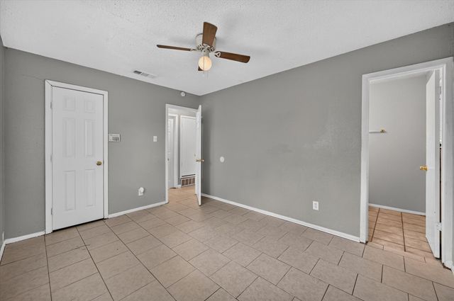 1123 Venus Street, Cedar Hill, TX 75104