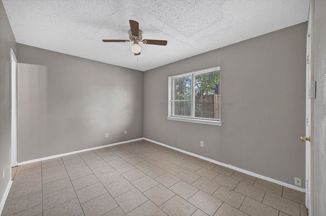 1123 Venus Street, Cedar Hill, TX 75104