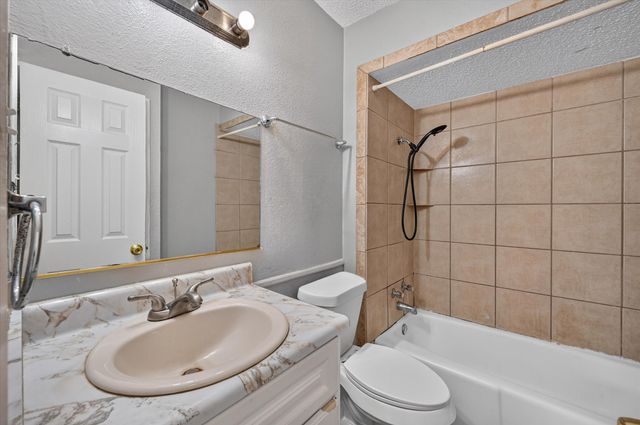 1123 Venus Street, Cedar Hill, TX 75104