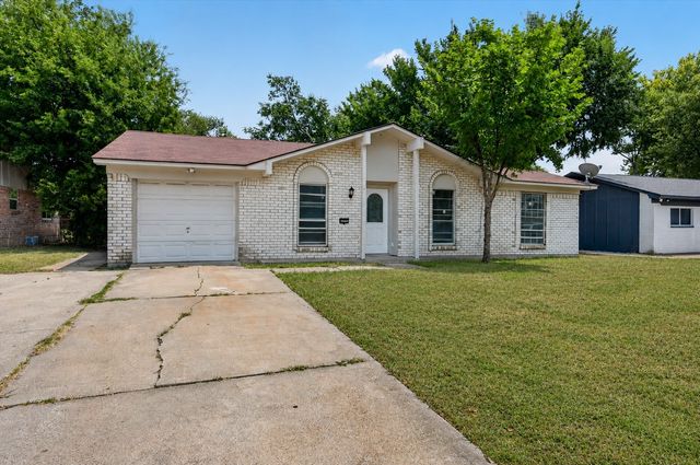 1123 Venus Street, Cedar Hill, TX 75104