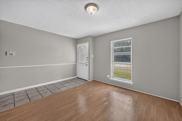 1123 Venus Street, Cedar Hill, TX 75104