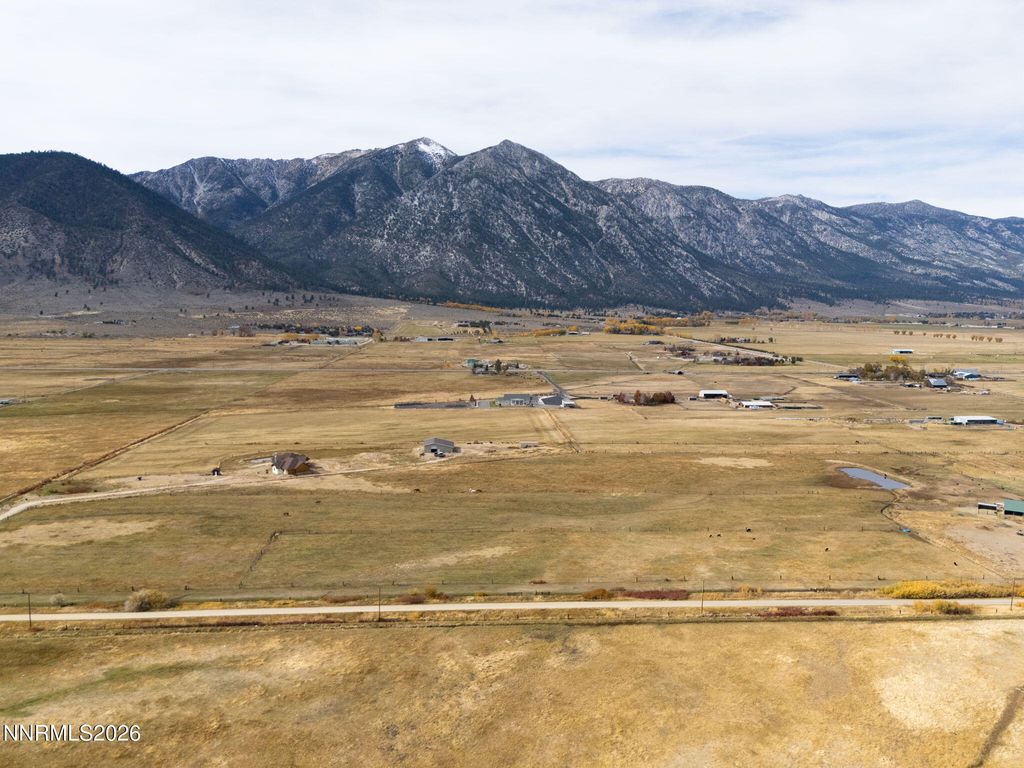 Image 14 of property listing at 346 Westside Lane, Gardnerville, NV 89460