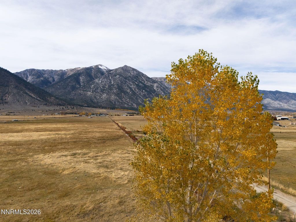 Image 20 of property listing at 346 Westside Lane, Gardnerville, NV 89460