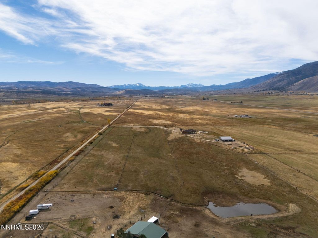Image 5 of property listing at 346 Westside Lane, Gardnerville, NV 89460